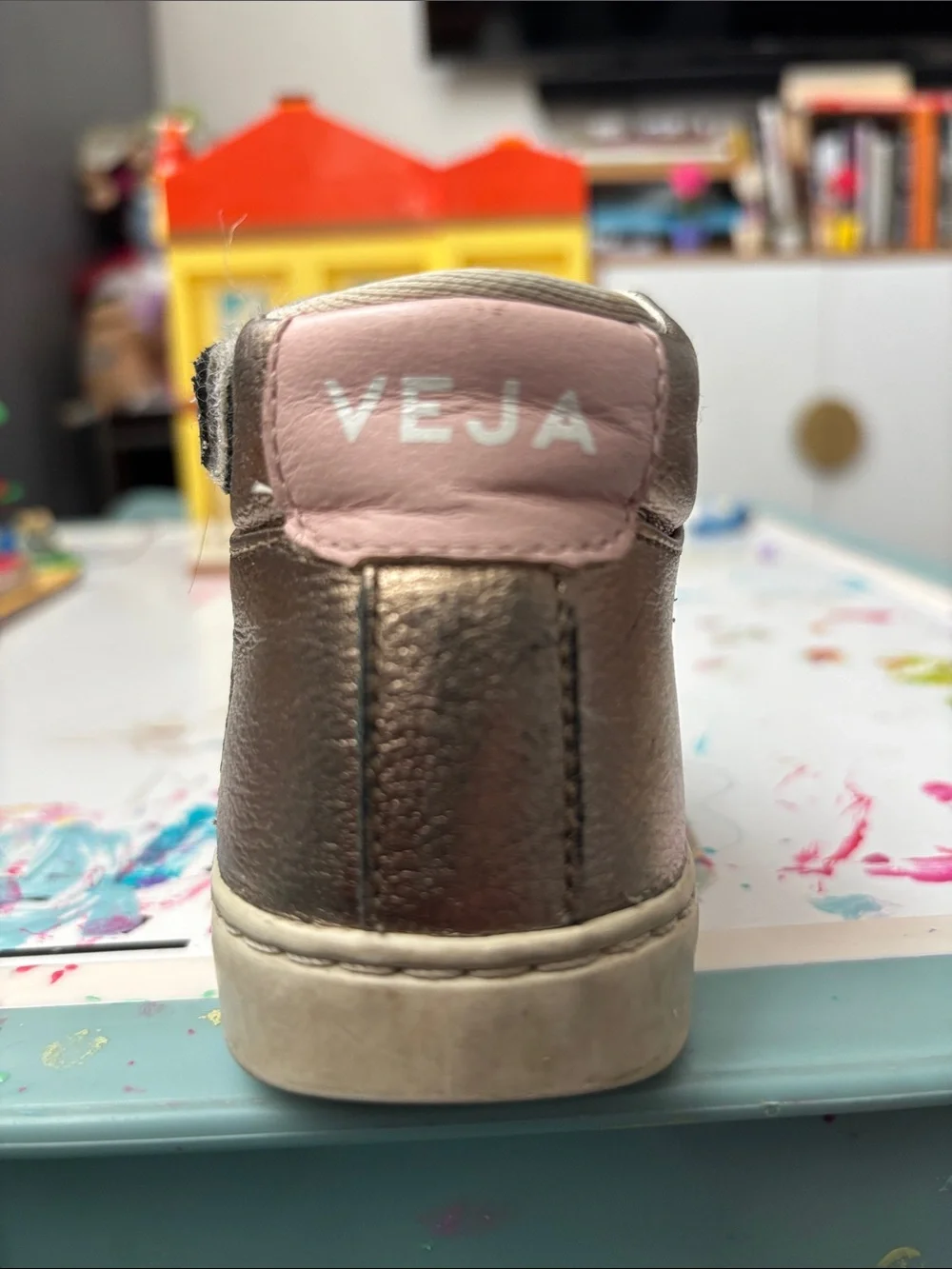 Veja Metallic Bronze Kids High-Top Sneakers with Pink Accent 8.5 toddler